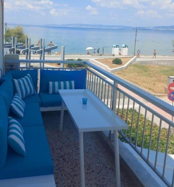 Sun Sea No 3 Daire Peraía Dış mekan fotoğraf